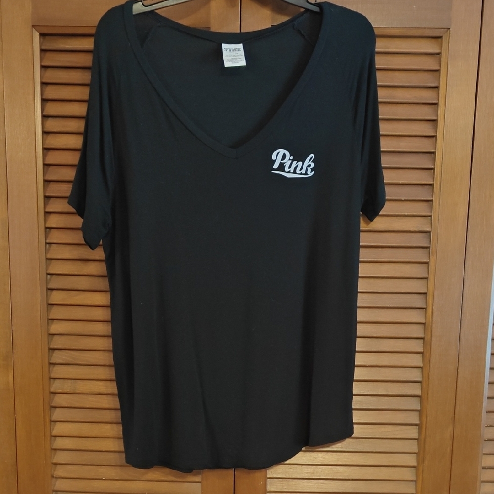 PINK Victoria's Secret Black Short Sleeve Tee